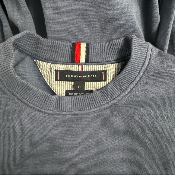 Tommy Hilfiger sweatshirt - Picture 4 of 4